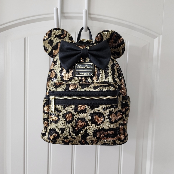 Loungefly Handbags - Loungefly animal print